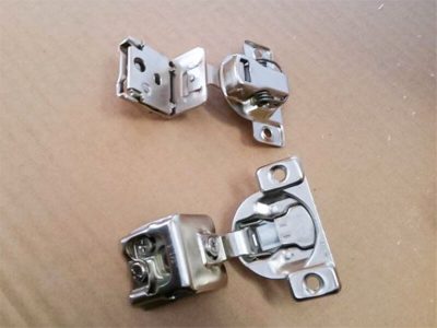 Brilliant White Shaker Hinges